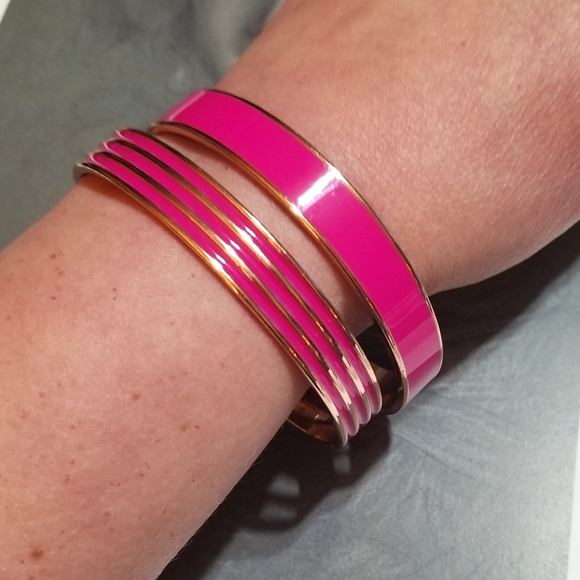TWO Oscar de la Renta Hot Pink Rose gold plated Bangle Bracelets - Picture 6 of 6